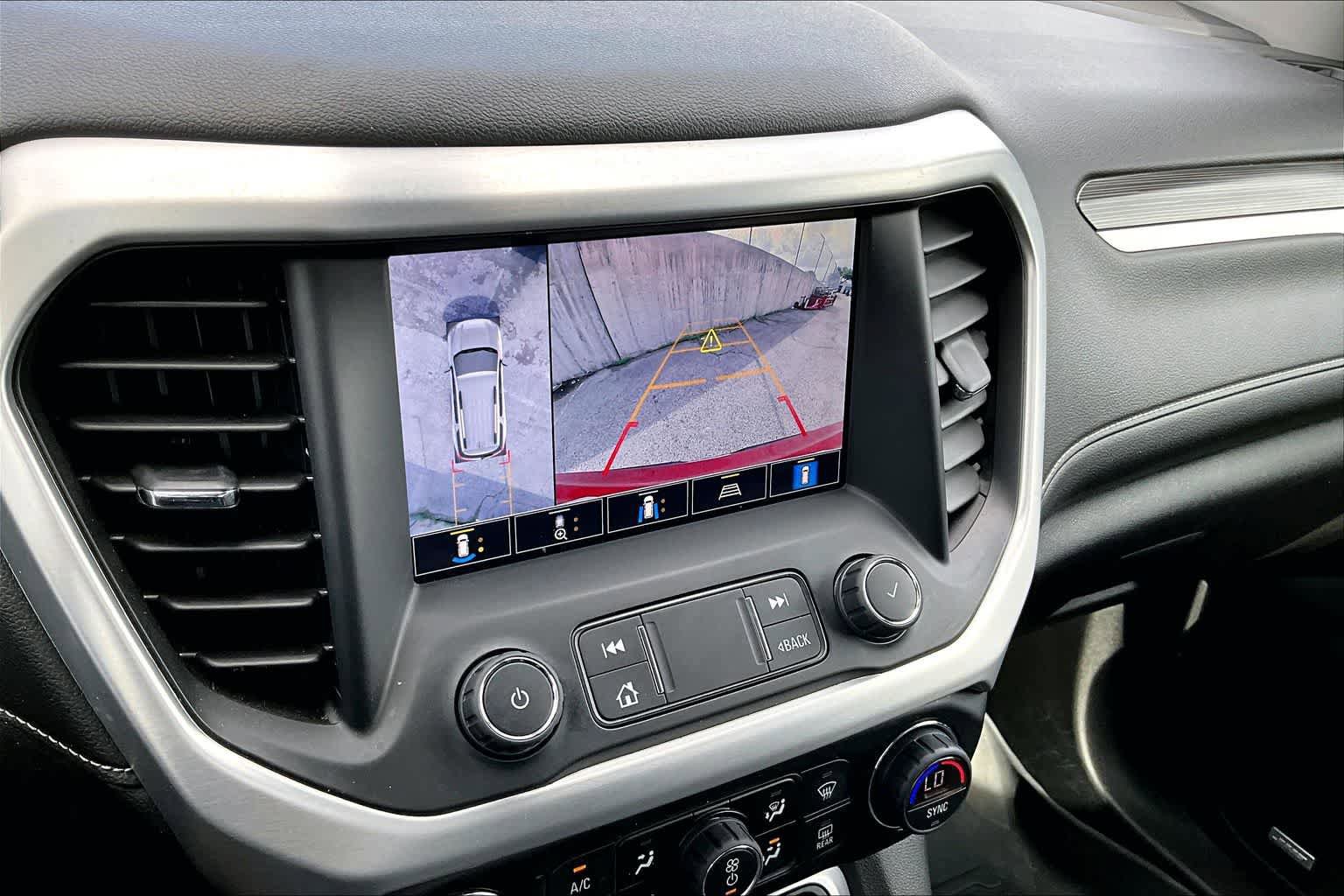 Used 2021 GMC Acadia SLT w/ Elevation Edition FWD image 29