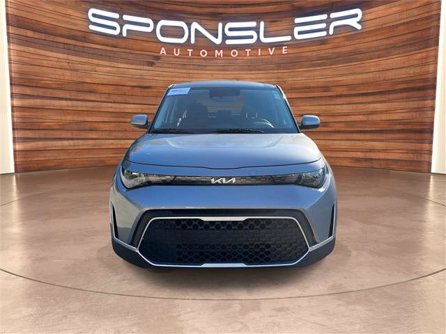 Used 2025 Kia Soul LX w/ LX Technology Package FWD image 10