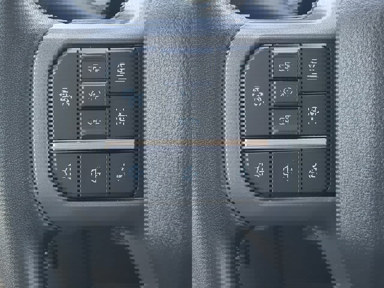 Certified 2023 Ford F150 Lariat w/ Equipment Group 502A High image 24