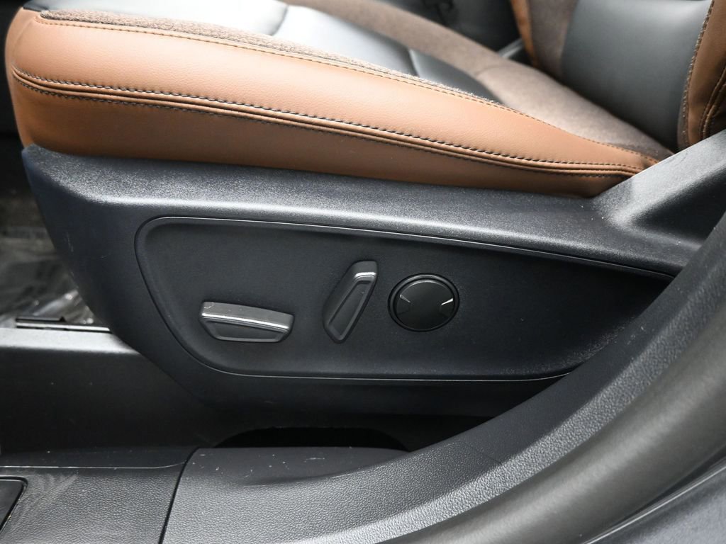 Certified 2025 Ford Bronco Sport Outer Banks w/ Outer Banks Tech Package+ image 38