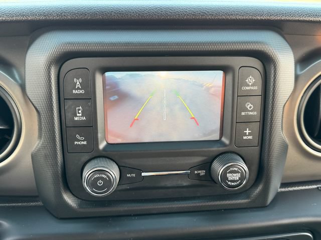 Used 2018 Jeep Wrangler Sport AWD/4WD image 23