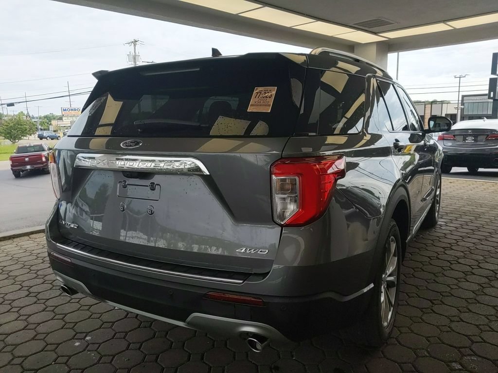 Certified 2023 Ford Explorer Limited w/ Equipment Group 301A AWD/4WD image 6