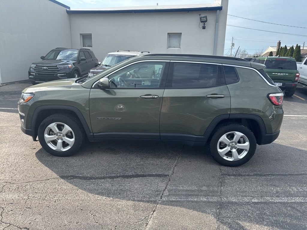 Used 2019 Jeep Compass Latitude w/ Cold Weather Group image 12