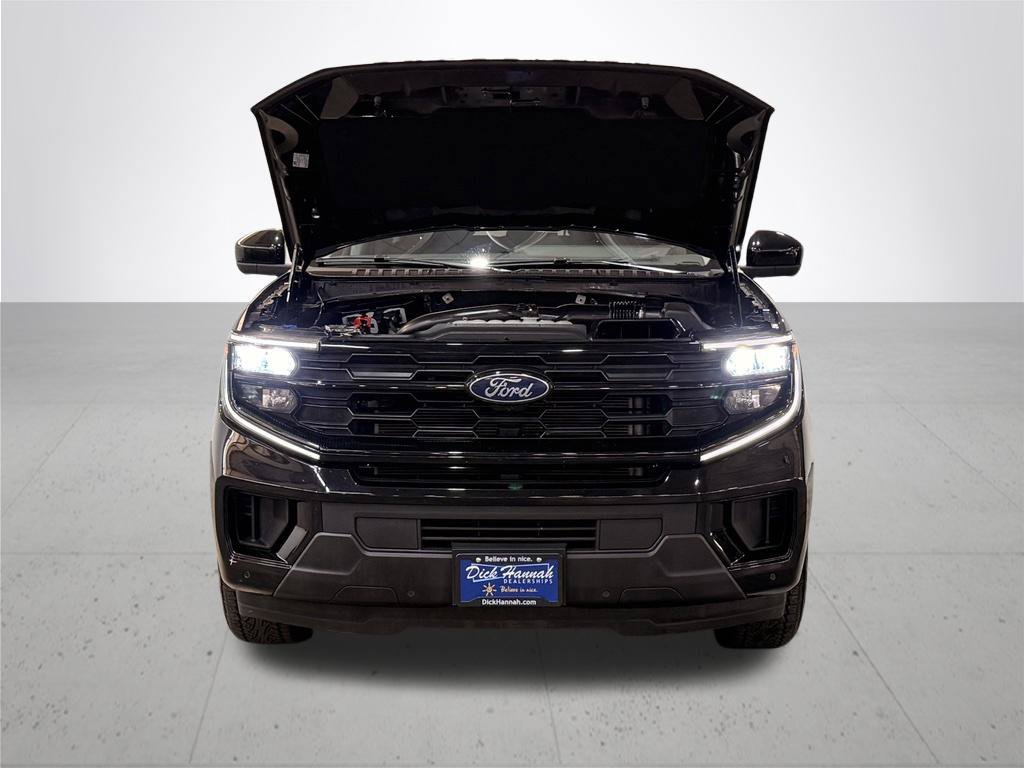 Certified 2025 Ford Expedition Max Active AWD/4WD image 6