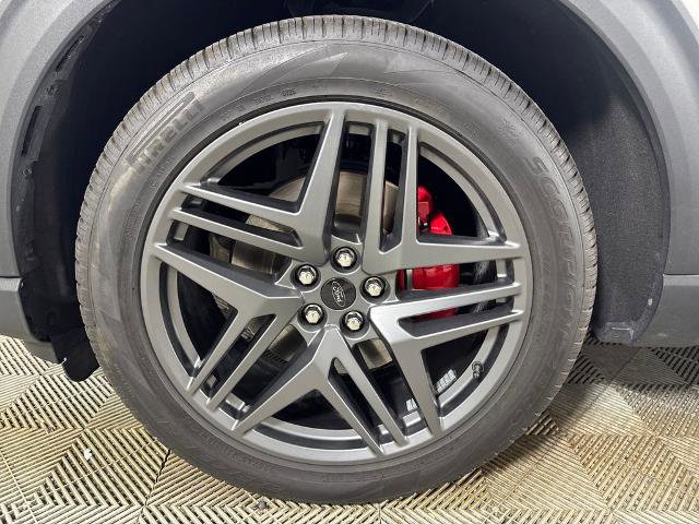 Certified 2025 Ford Explorer ST AWD/4WD image 13