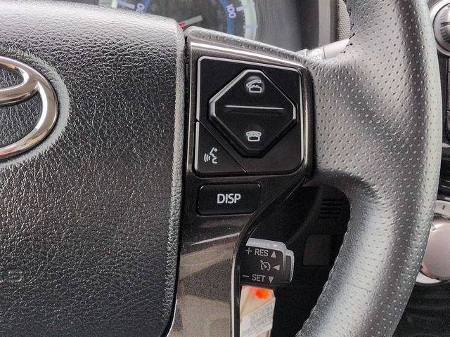 Used 2019 Toyota 4Runner TRD Off-Road Premium AWD/4WD image 32
