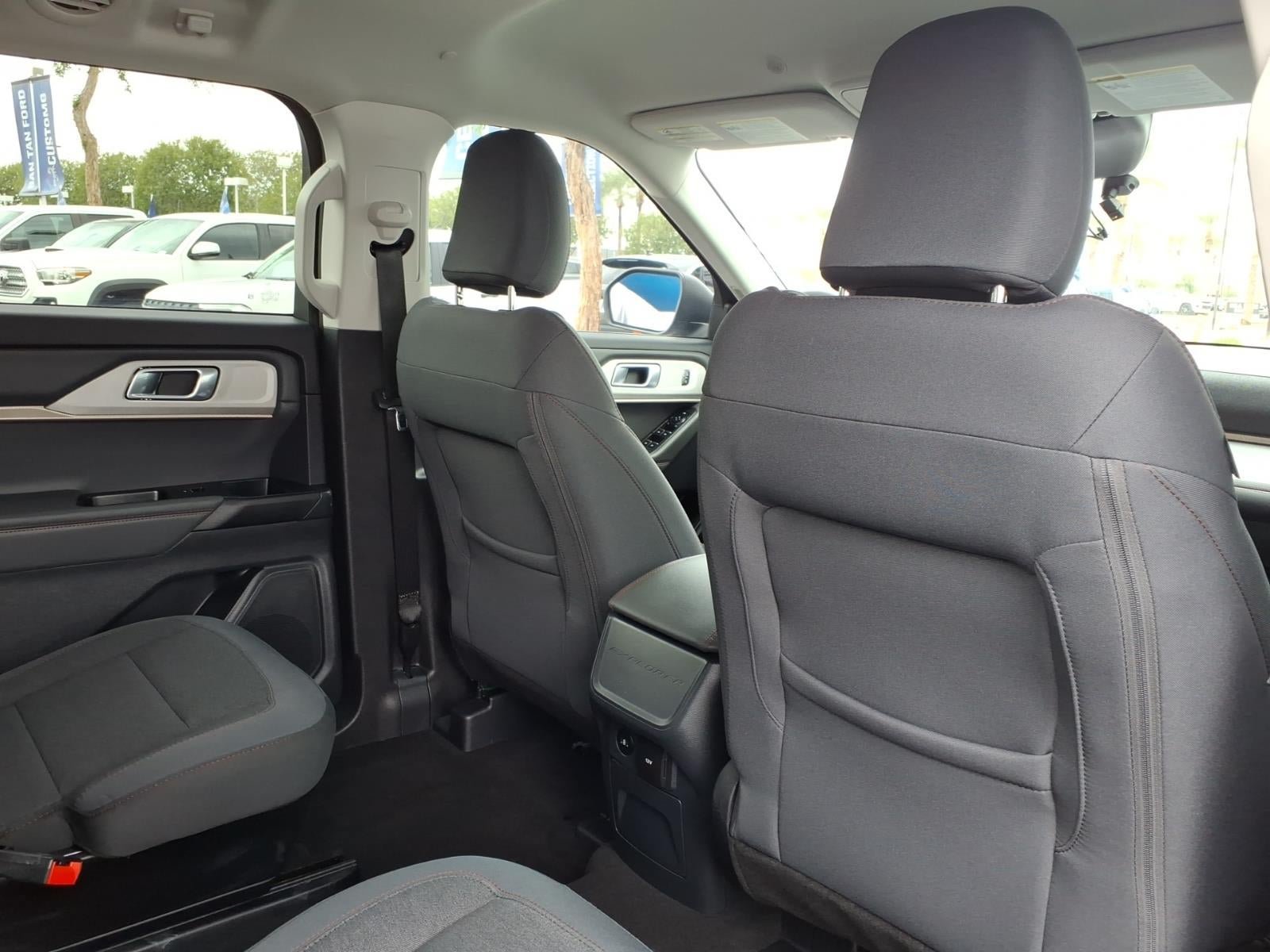 Certified 2026 Ford Explorer Active RWD image 13