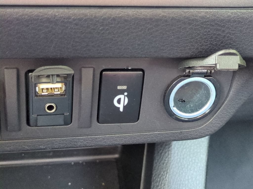 Used 2019 Toyota Tacoma TRD Sport RWD image 25