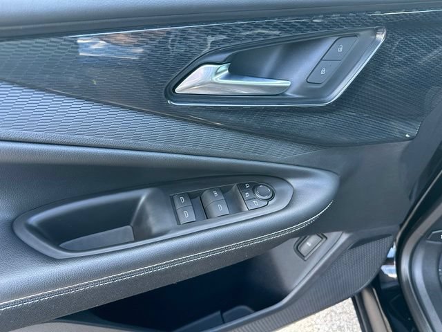 Used 2024 Chevrolet Blazer EV LT AWD/4WD image 18