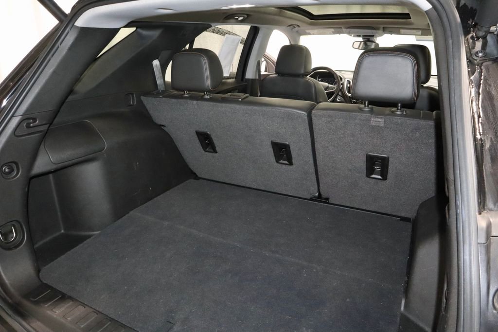 Used 2022 Chevrolet Equinox Premier FWD image 13