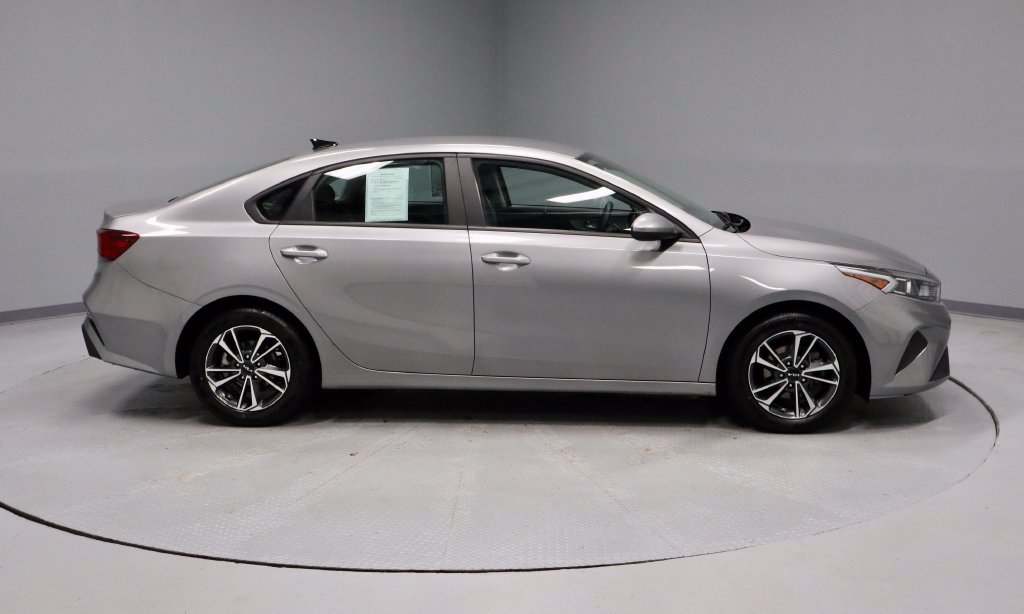 Used 2024 Kia Forte LXS FWD image 5