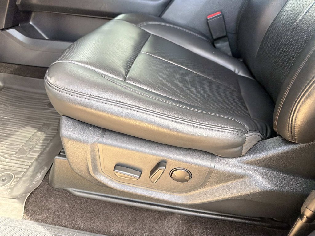 Certified 2022 Ford Expedition XLT RWD image 21