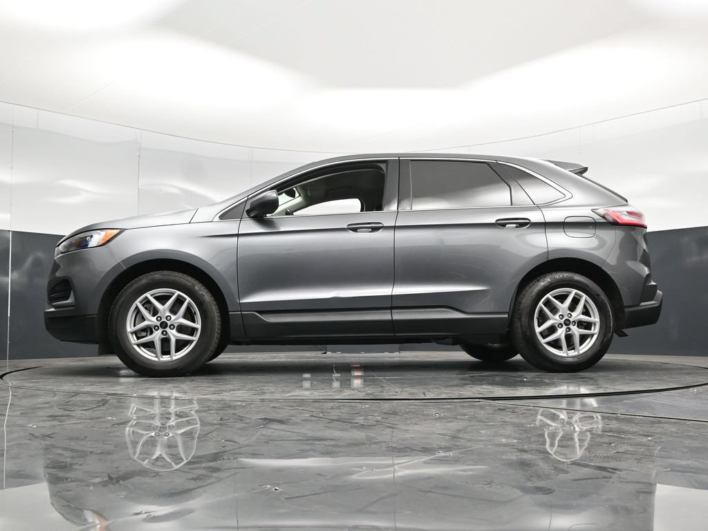 Certified 2024 Ford Edge SEL AWD/4WD image 54