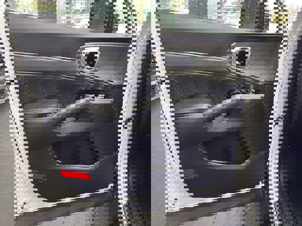 Used 2025 Kia Sorento SX image 14