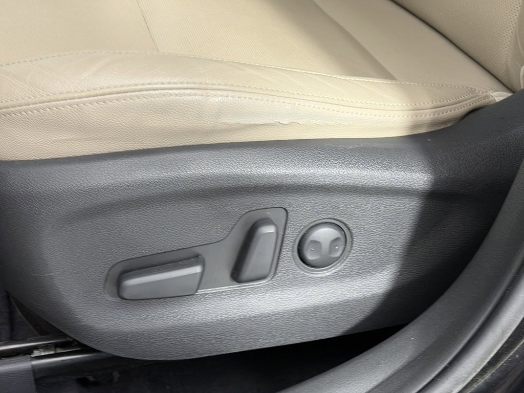 Used 2017 Hyundai Tucson Limited w/ Limited Ultimate Package 03 image 26