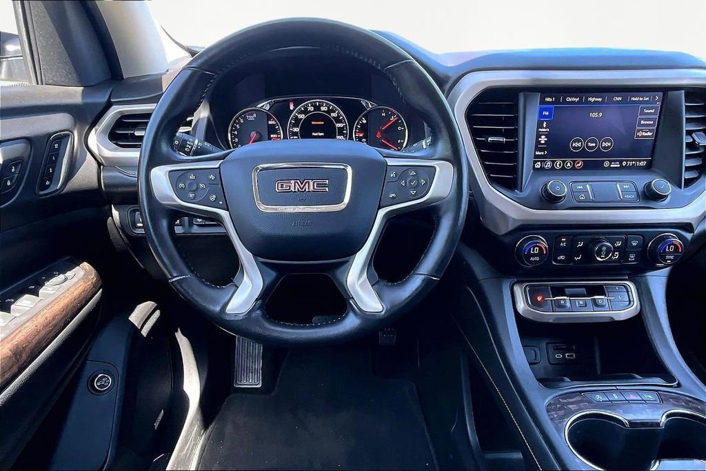 Used 2020 GMC Acadia Denali w/ Technology Package AWD/4WD image 7