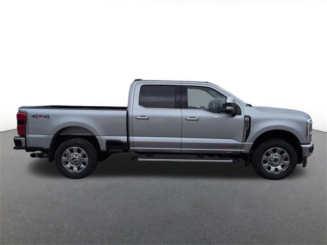 Certified 2024 Ford F350 Lariat w/ Chrome Package image 4