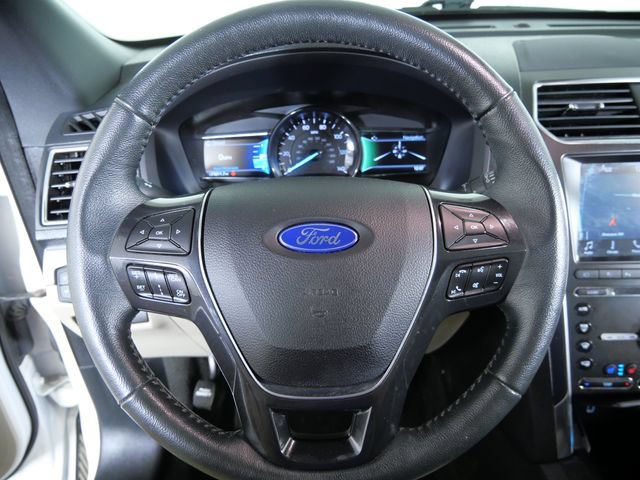 Certified 2018 Ford Explorer Limited w/ Equipment Group 301A AWD/4WD image 24
