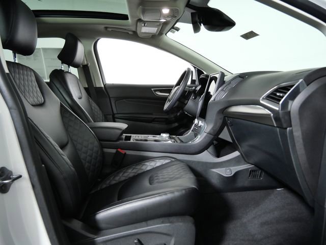 Certified 2023 Ford Edge Titanium w/ Class II Trailer Tow Package AWD/4WD image 11