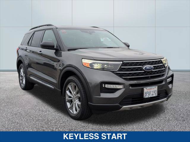 Certified 2020 Ford Explorer XLT w/ Equipment Group 202A AWD/4WD image 7