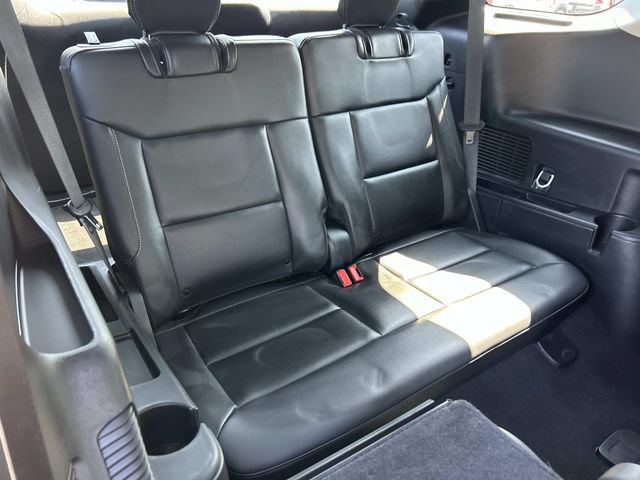 Certified 2024 Ford Explorer XLT w/ Equipment Group 202A AWD/4WD image 28
