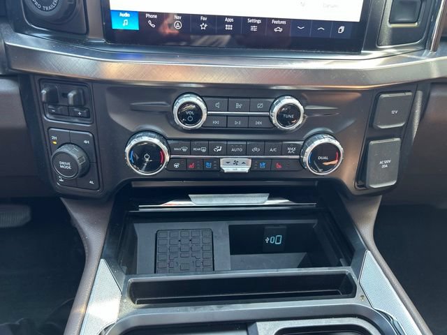 Certified 2024 Ford F250 King Ranch AWD/4WD image 27