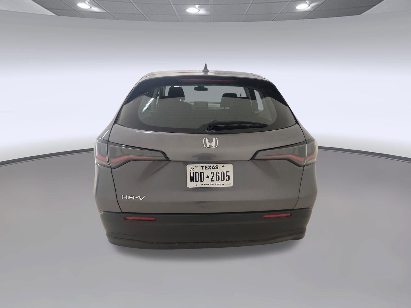 Used 2025 Honda HR-V LX image 10