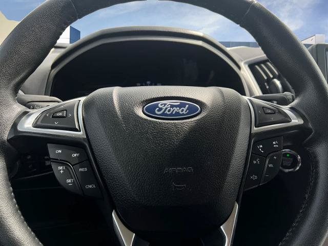 Certified 2024 Ford Edge SEL w/ Convenience Package AWD/4WD image 11