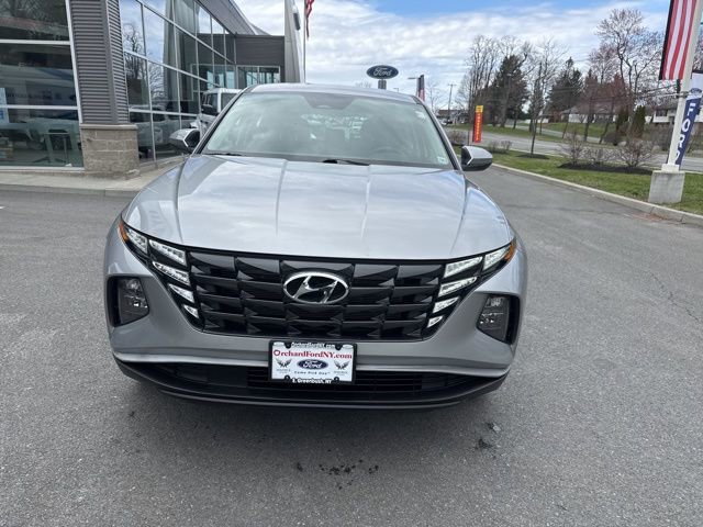 Used 2022 Hyundai Tucson SE w/ Cargo Package AWD/4WD image 3