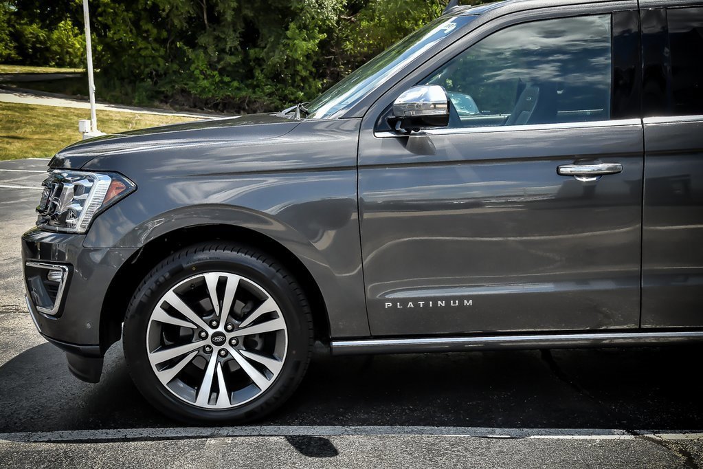 Certified 2021 Ford Expedition Platinum image 3