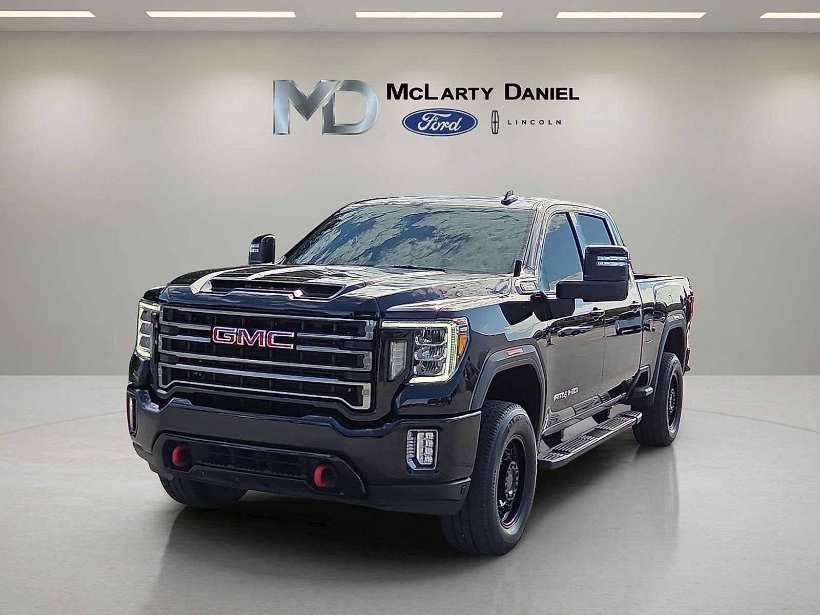 Used 2022 GMC Sierra 2500 AT4 w/ Gooseneck/5TH Wheel Package AWD/4WD video 2