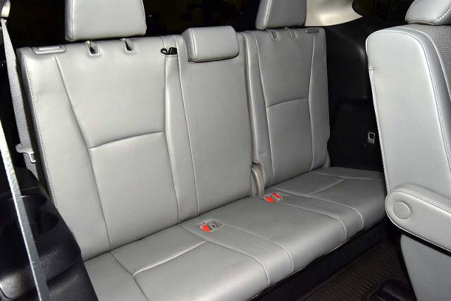 Used 2021 Toyota Highlander Limited image 25