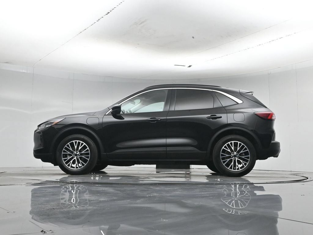Certified 2023 Ford Escape SE FWD image 8