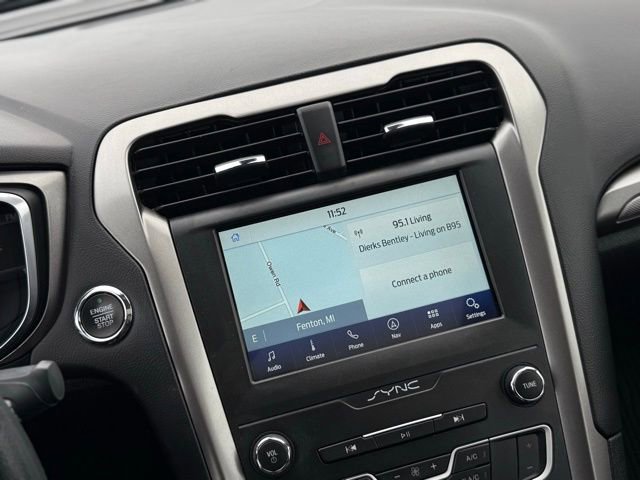 Certified 2020 Ford Fusion SE image 19