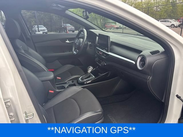 Used 2023 Kia Forte GT-Line w/ GT-Line Premium Package FWD image 10
