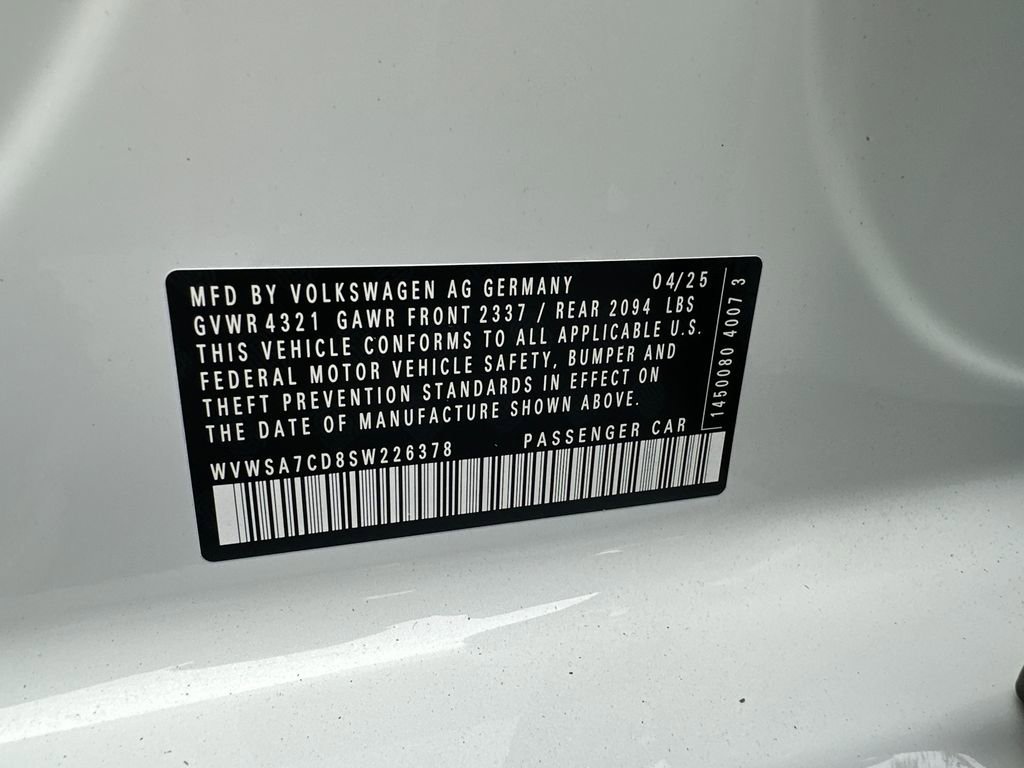 Used 2025 Volkswagen GTI SE image 30