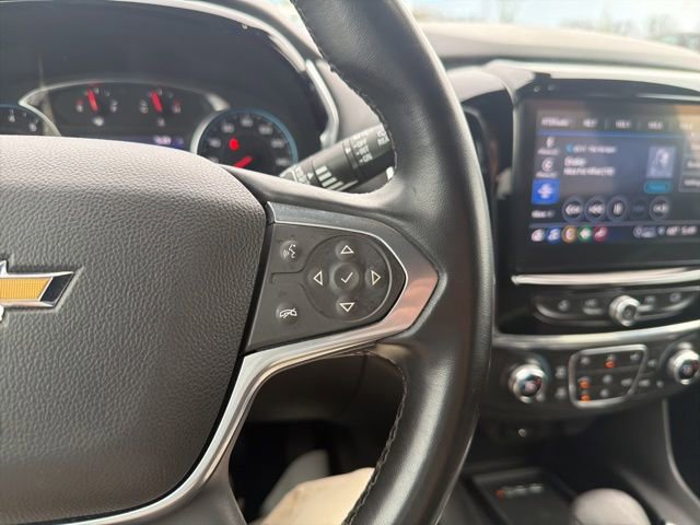Used 2023 Chevrolet Traverse LT image 44