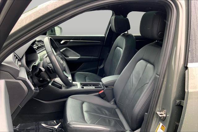 Used 2025 Audi Q3 2.0T Premium AWD/4WD image 9