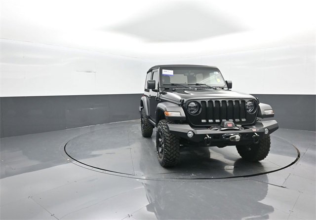 Used 2022 Jeep Wrangler Willys image 2