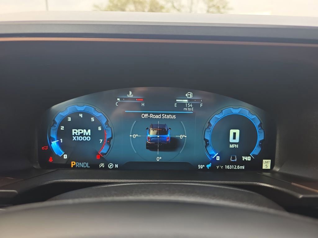 Certified 2025 Ford Bronco Sport Outer Banks w/ Outer Banks Tech Package+ AWD/4WD image 27