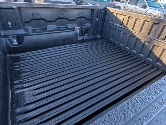 Used 2024 Chevrolet Colorado Z71 w/ Z71 Convenience Package 2 image 13