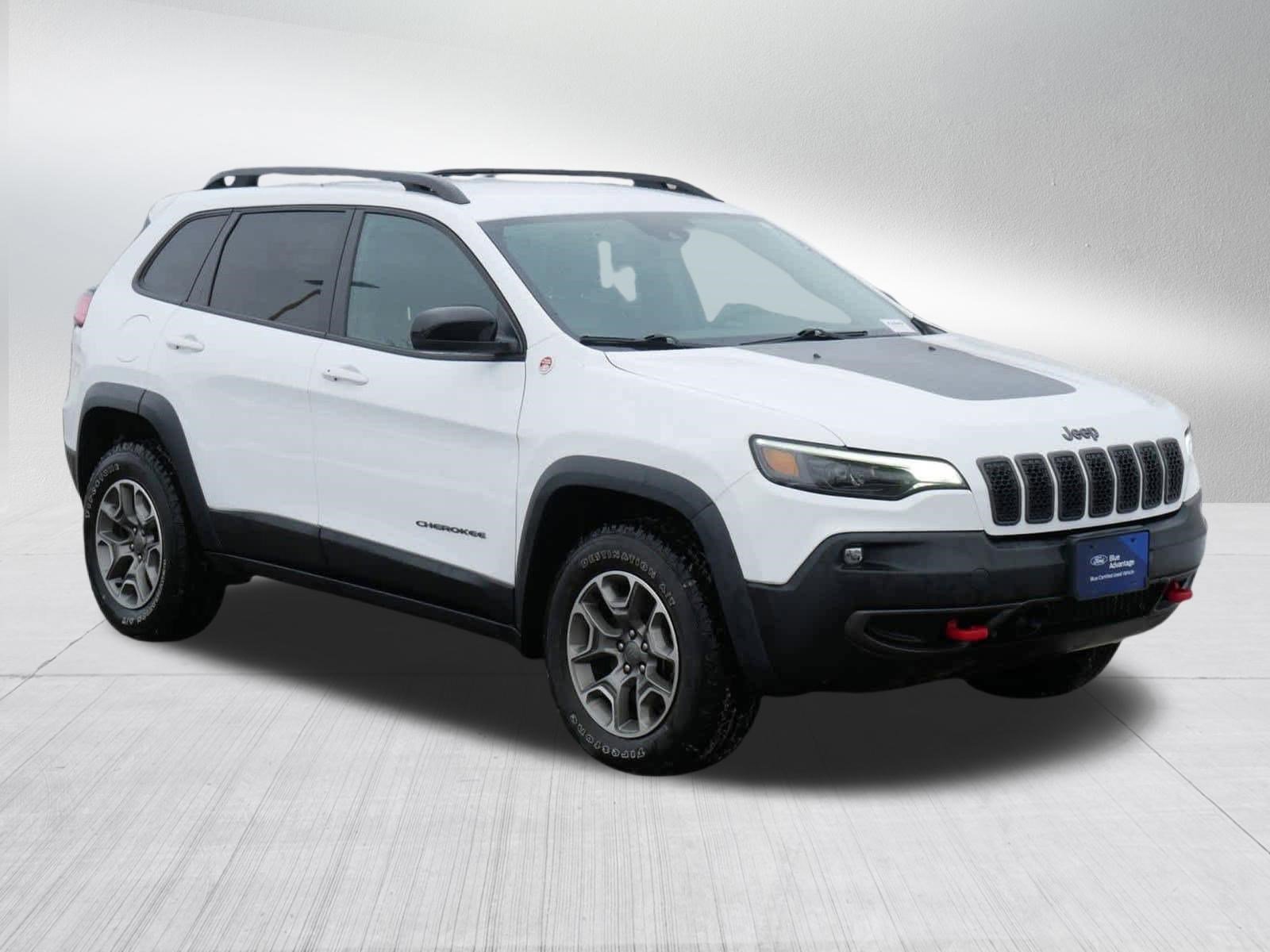 Used 2022 Jeep Cherokee Trailhawk image 14