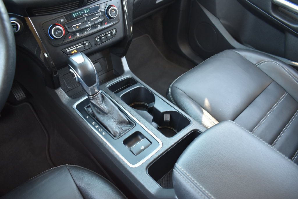 Certified 2018 Ford Escape Titanium FWD image 22