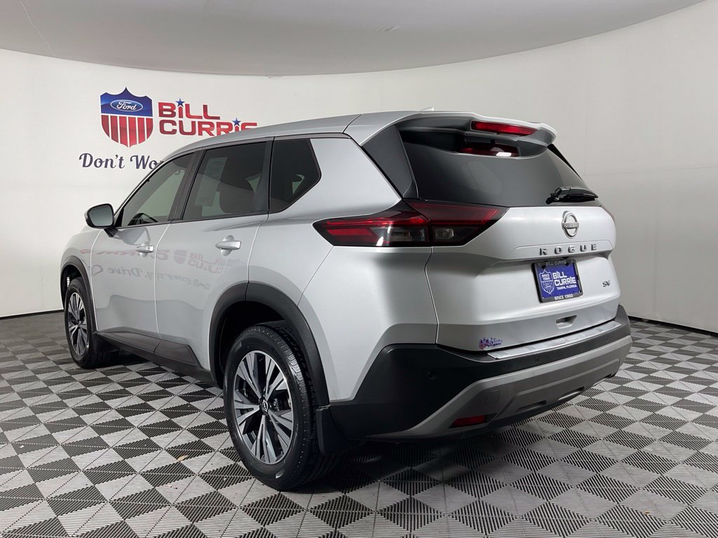 Used 2022 Nissan Rogue SV FWD image 5