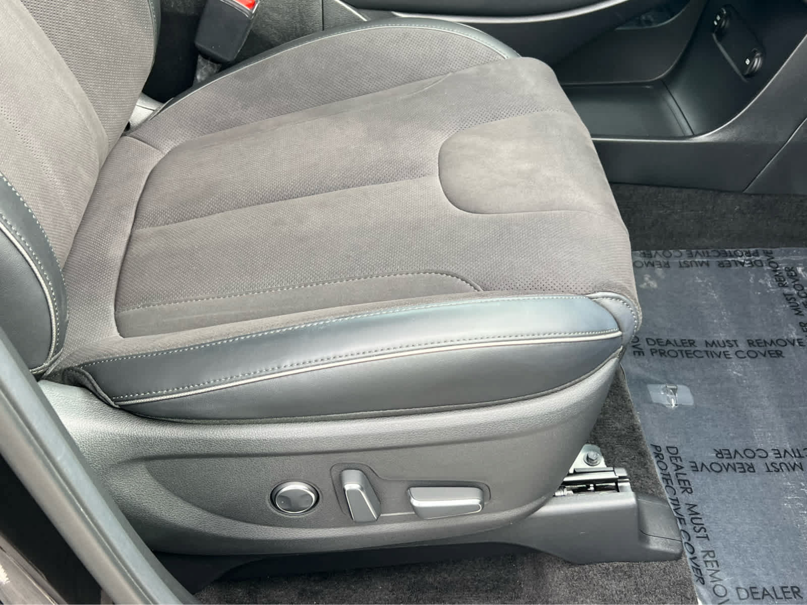 Used 2025 Hyundai Palisade Calligraphy AWD/4WD image 18