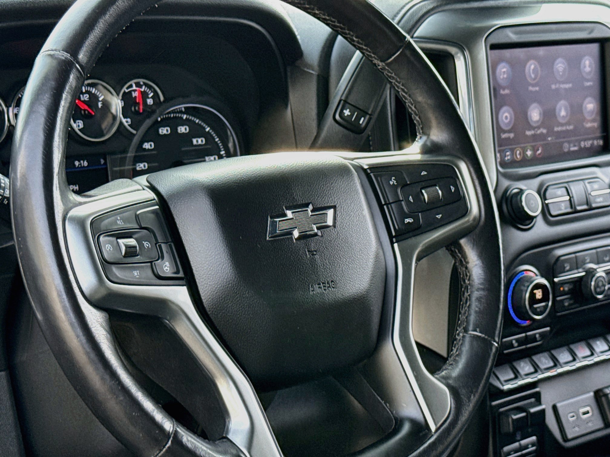 Used 2020 Chevrolet Silverado 1500 RST AWD/4WD image 13