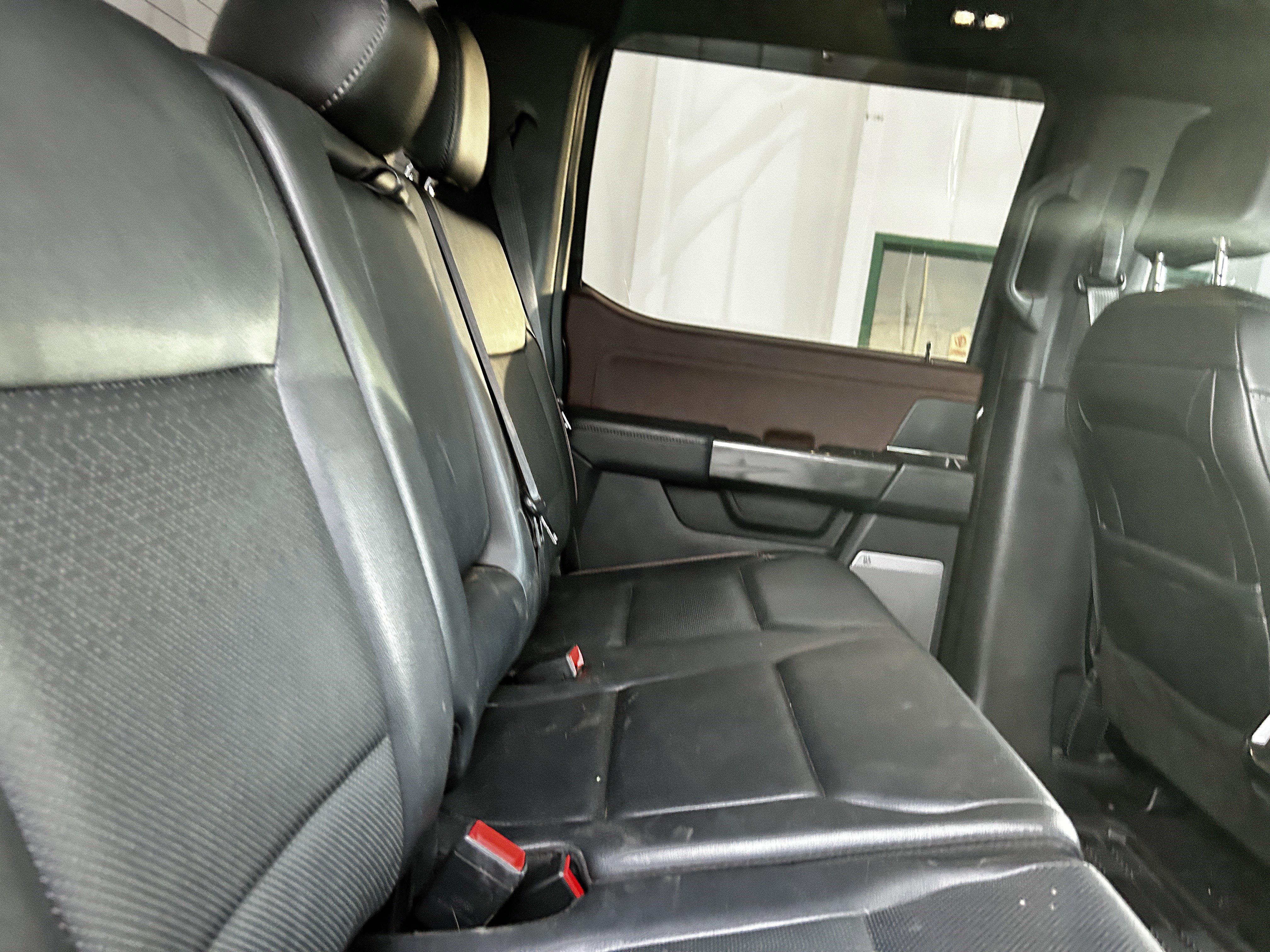 Certified 2023 Ford F150 Lariat w/ Equipment Group 502A High image 12