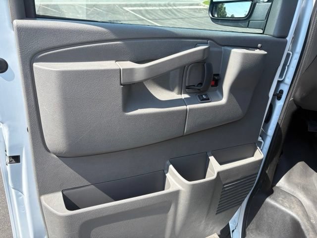 Used 2025 GMC Savana 2500 w/ Driver Convenience Package RWD image 13