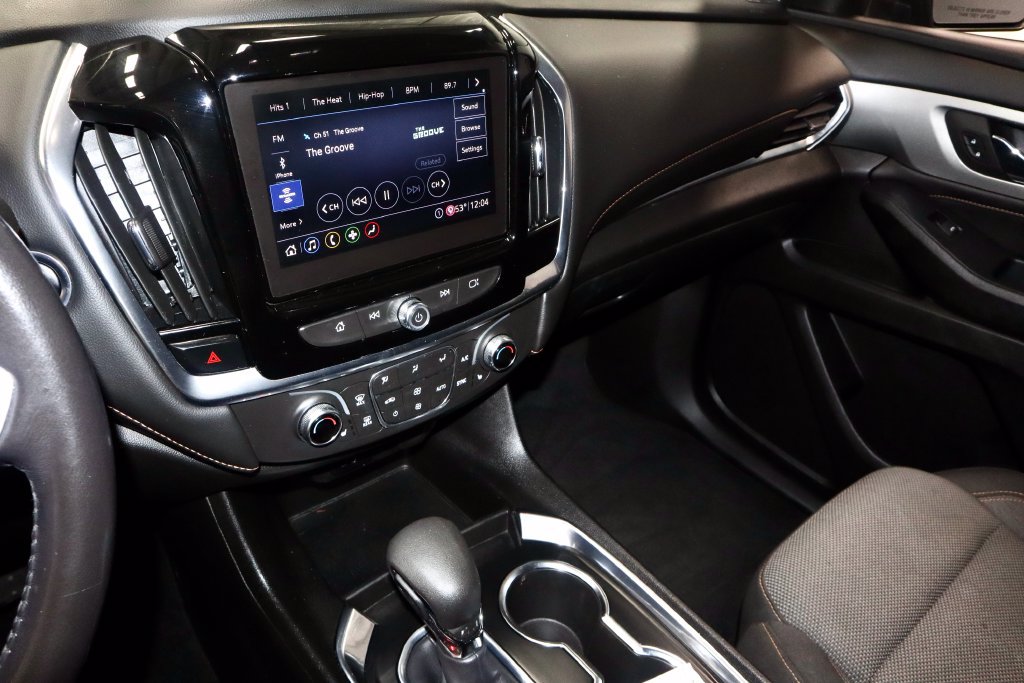 Used 2021 Chevrolet Traverse LT FWD image 31