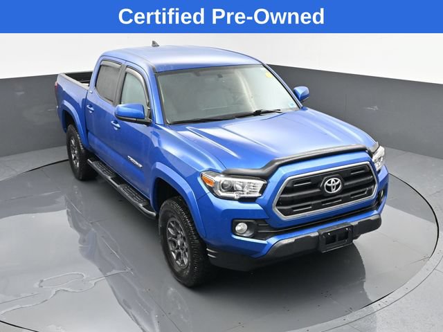 Used 2017 Toyota Tacoma SR5 w/ Exterior Package AWD/4WD image 18